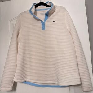 Vineyard Vines Cream and Light Blue quilted pullover